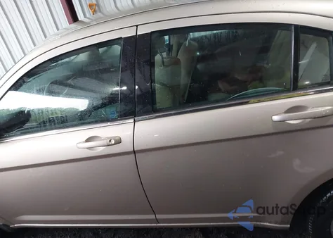 2013 Chrysler 200 Lx из США, поврежденный, VIN 1C3CCBAG9DN722110